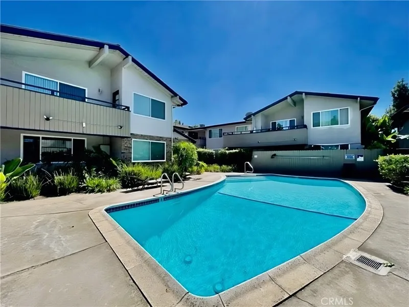 16531 ALLIANCE Avenue H, Tustin, CA 92780