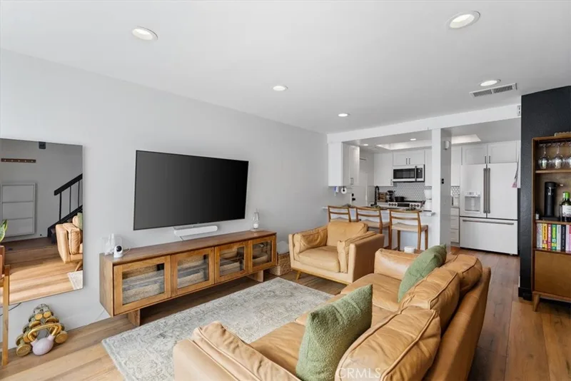 16873 Donwest, Tustin, CA 92780
