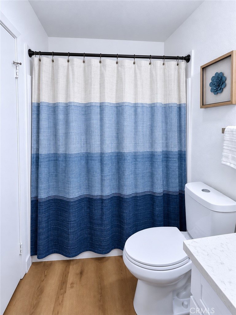 Primary Bath shower - 16907 Donwest 60, Tustin CA 92780 - photo 15
