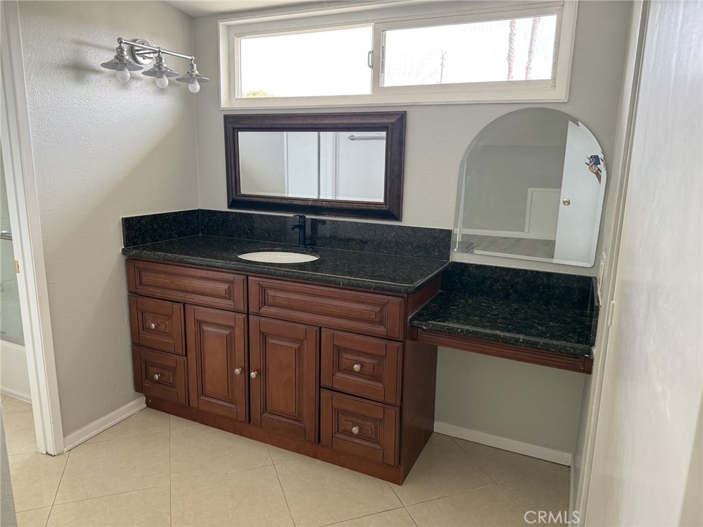 1711 Roanoke, Tustin CA 92780 - photo 3