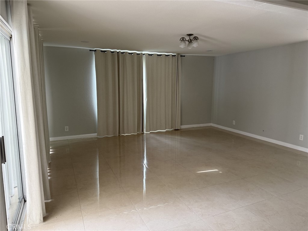 1711 Roanoke, Tustin CA 92780 - photo 9