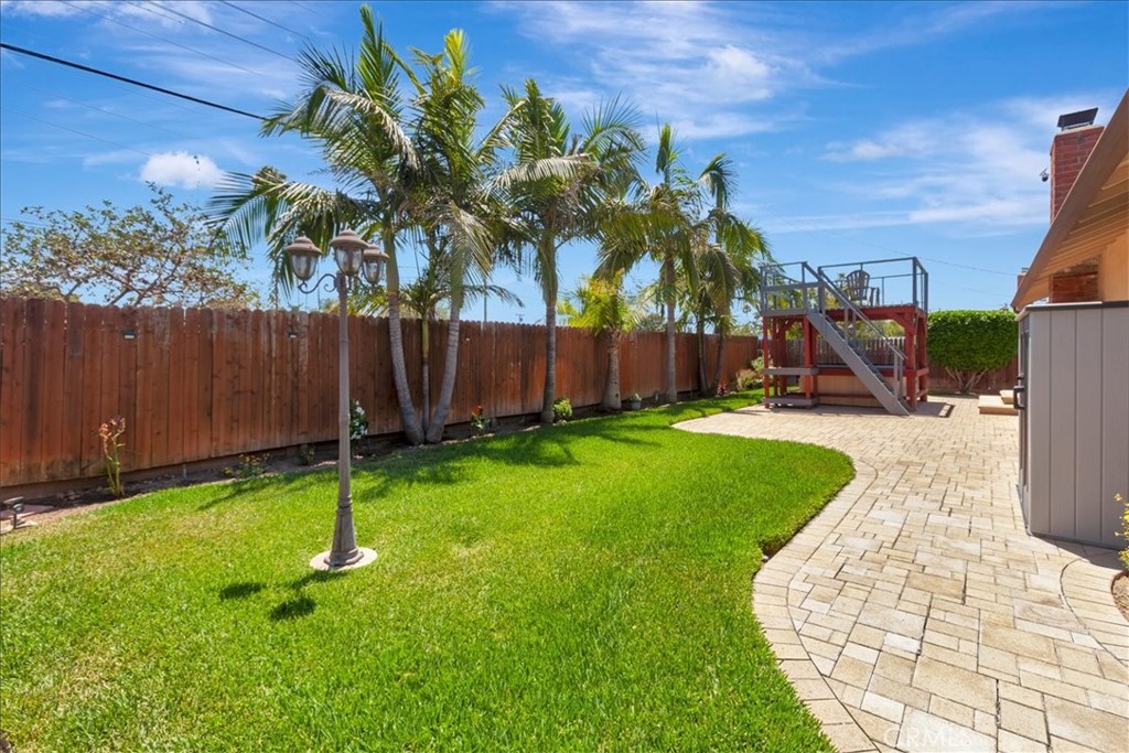 Backyard - 17242 Medallion, Tustin CA 92780 - photo 15