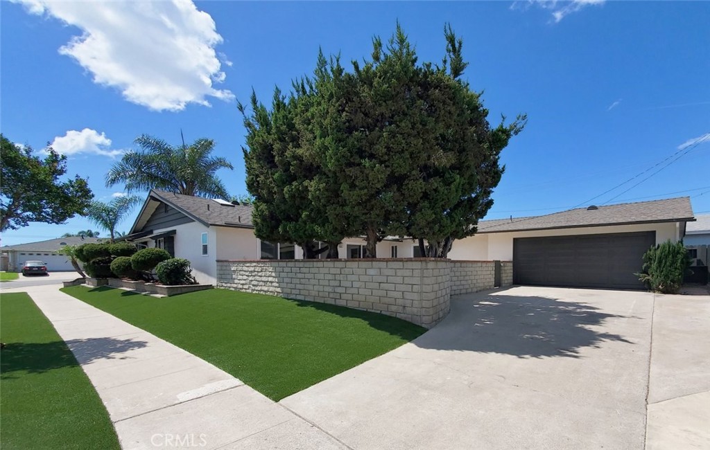 Rear Garage - 17341 Roseleaf, Tustin CA 92780 - photo 2