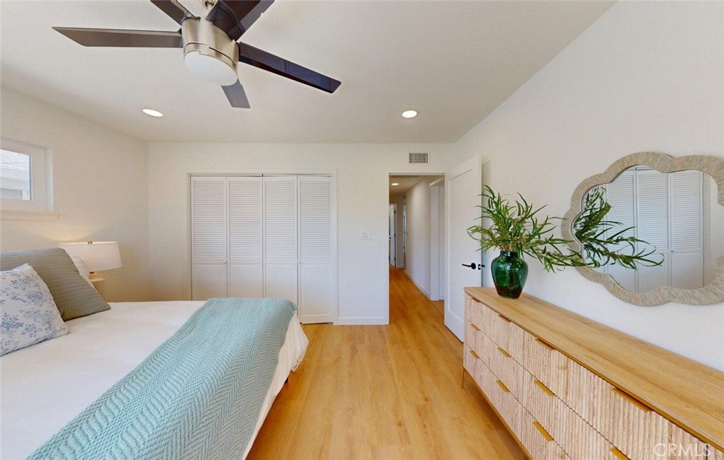 Bed room 1 - 17341 Roseleaf, Tustin CA 92780 - photo 24