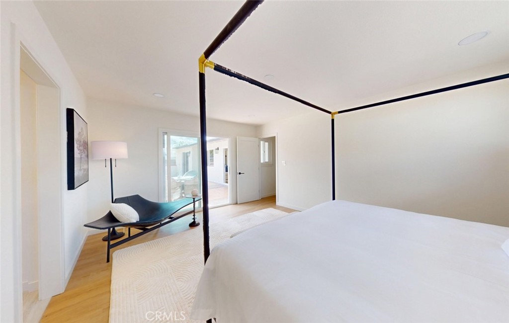 Primary room - 17341 Roseleaf, Tustin CA 92780 - photo 34