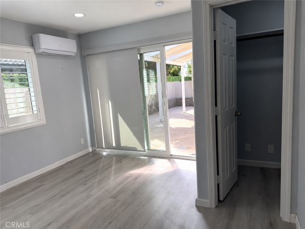 Ductless AC/Heat - 17536 Sherbrook 3, Tustin CA 92780 - photo 12