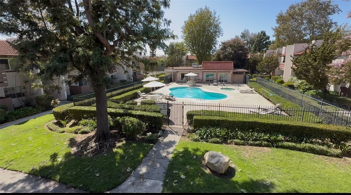 17574 Vandenberg 11, Tustin CA 92780 - photo 14