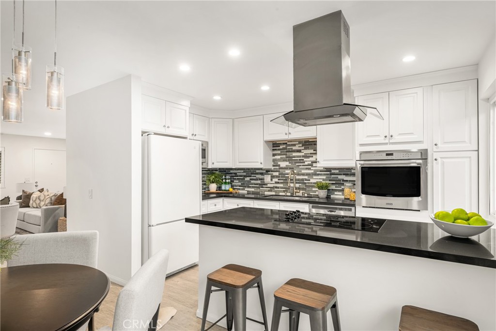 17952 Irvine Blvd, Tustin CA 92780 - photo 4