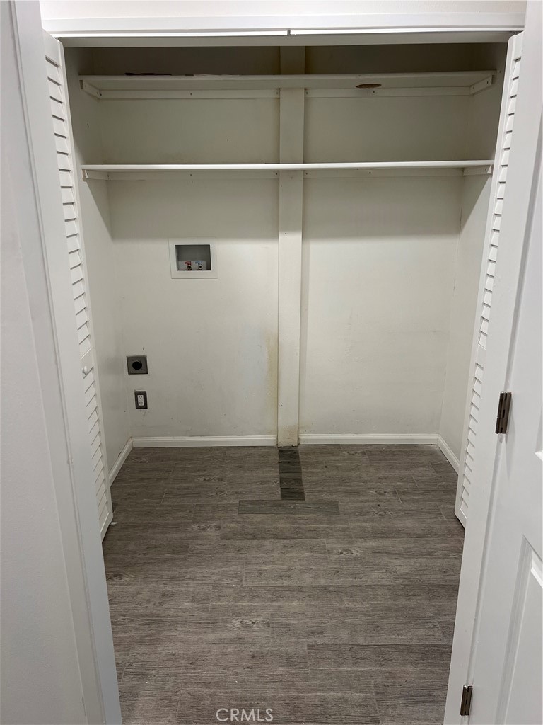 Inside laundry - 17952 Irvine Blvd, Tustin CA 92780 - photo 16