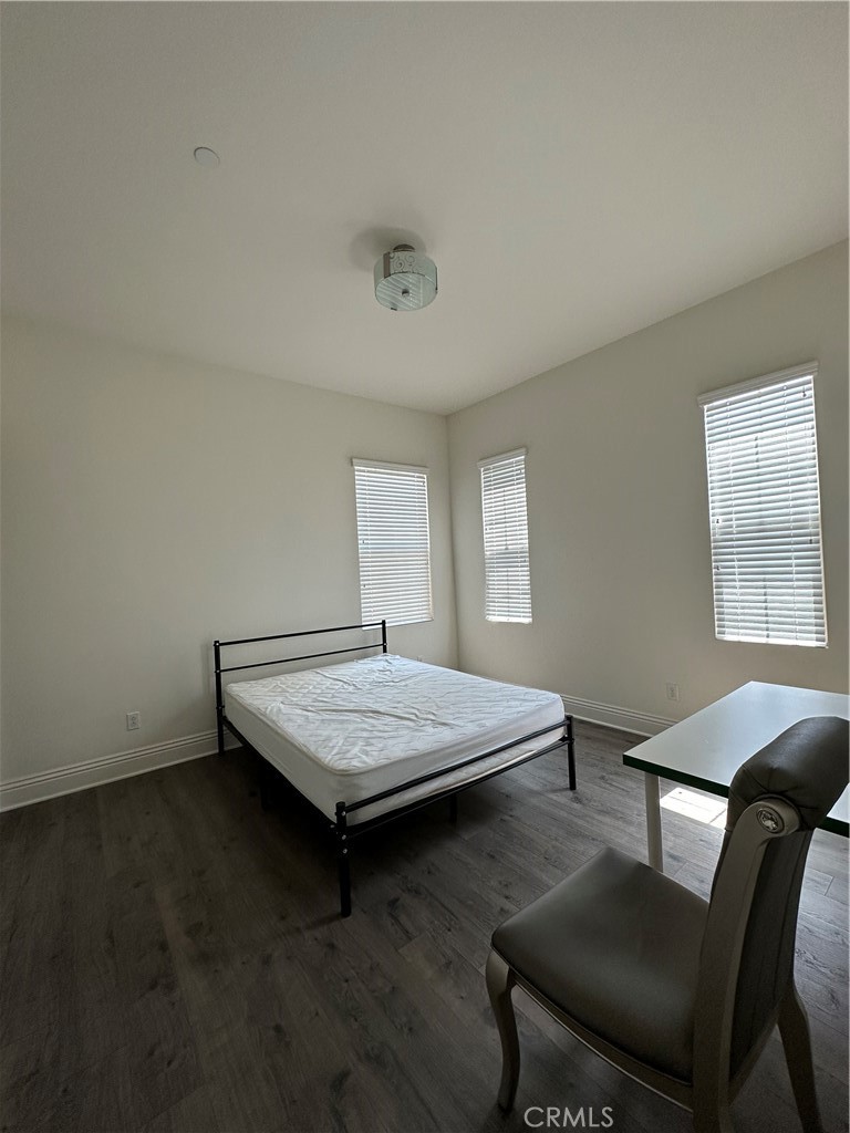 18 Meadow Pl, Tustin CA 92782 - photo 5