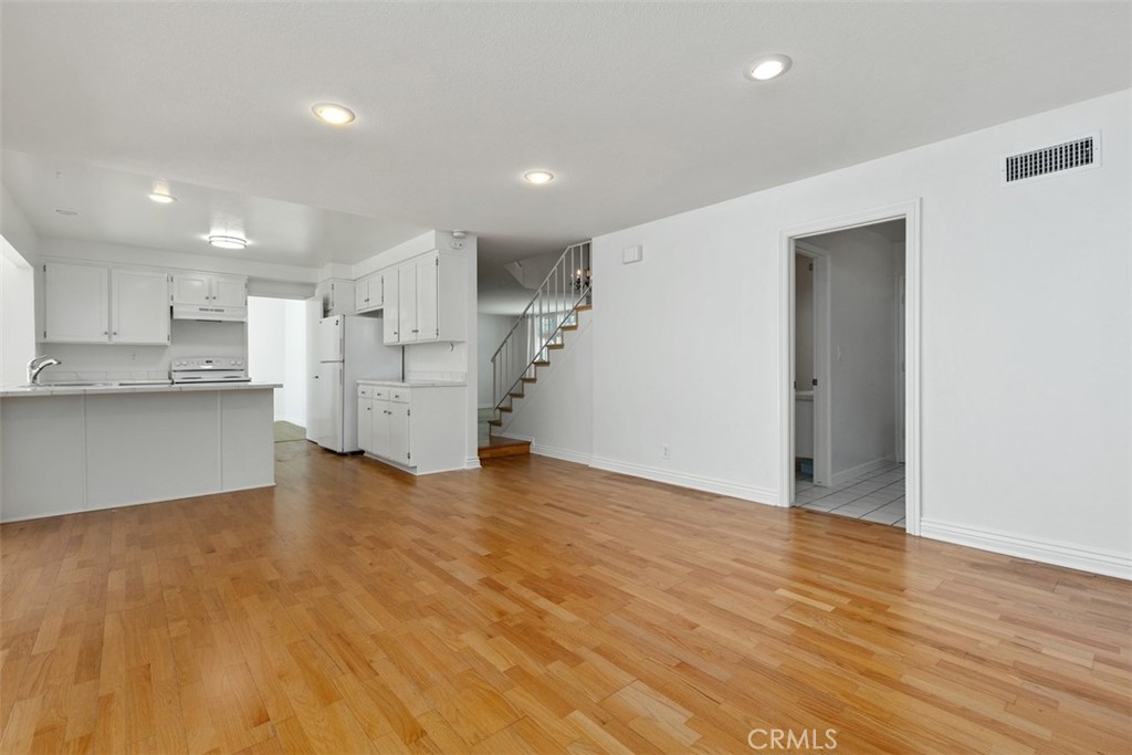 1851 Roanoke, Tustin CA 92780 - photo 11