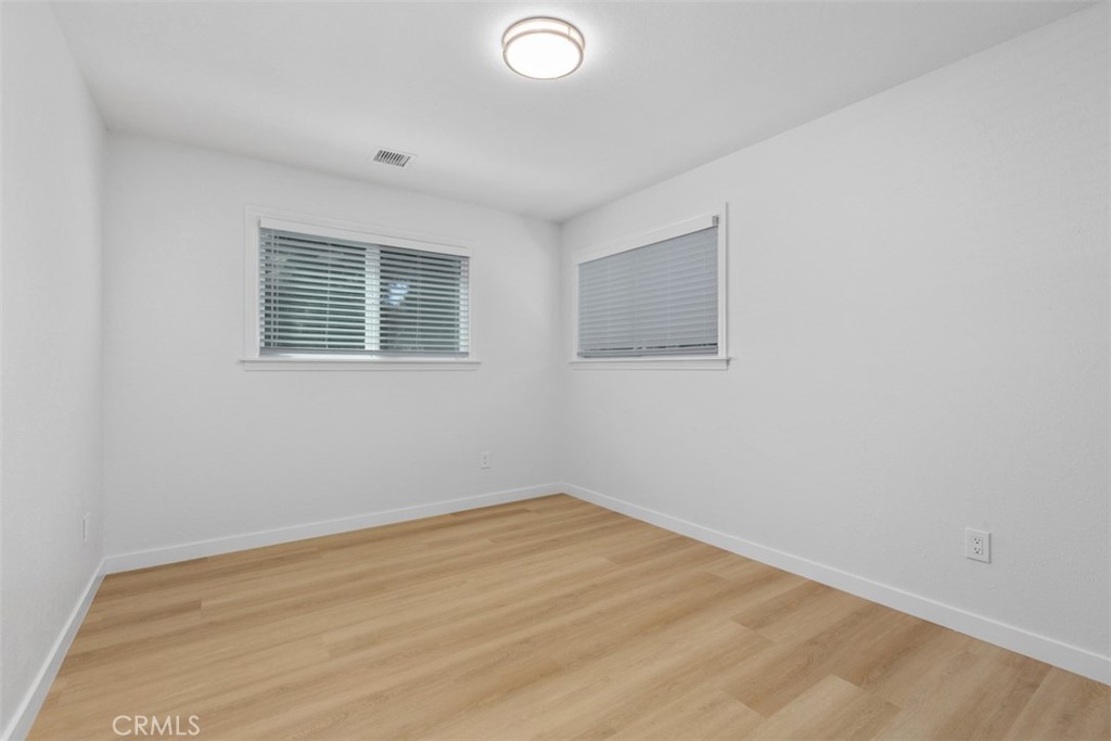 1851 Roanoke, Tustin CA 92780 - photo 25
