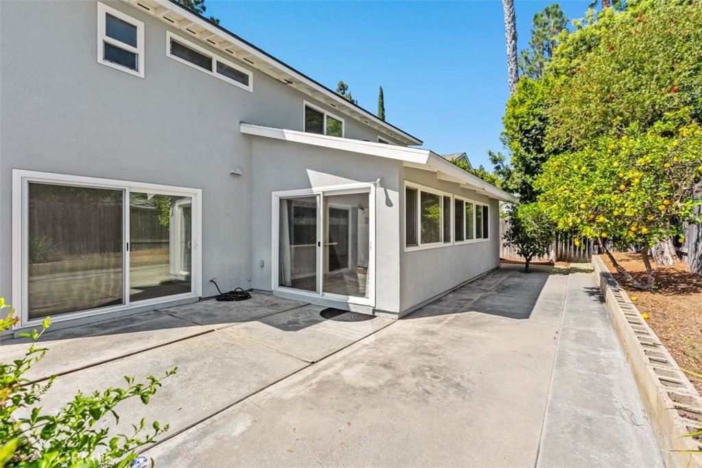 1851 Roanoke, Tustin CA 92780 - photo 38