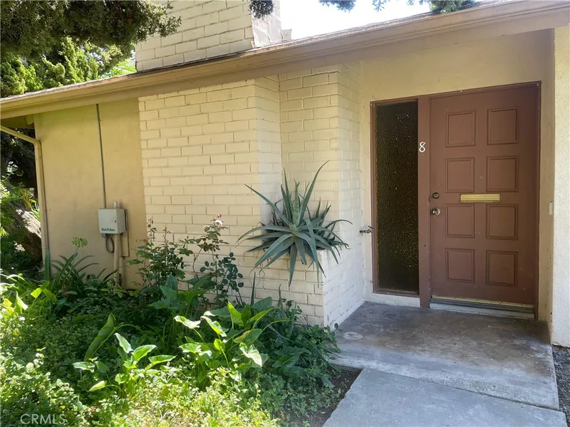 1881 Mitchell Avenue 8, Tustin, CA 92780