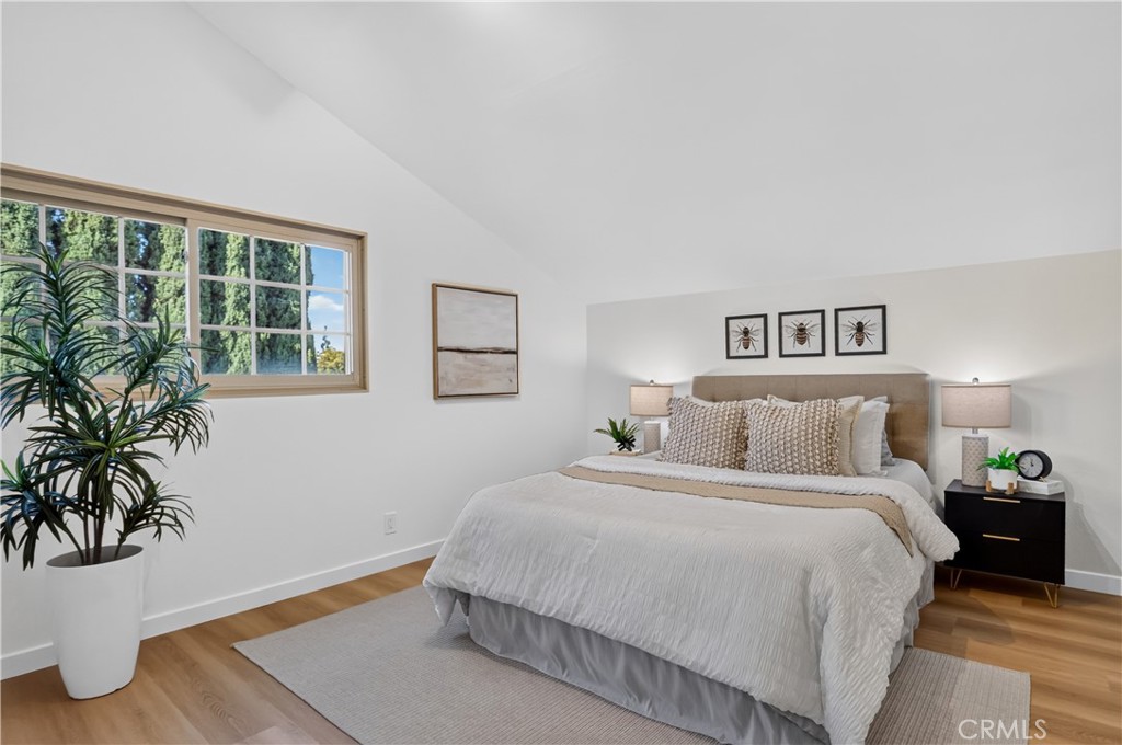 1972 Royal Oak Road, Tustin CA 92780 - photo 32
