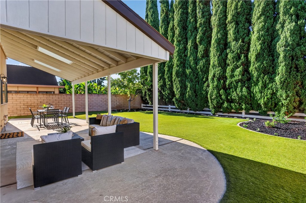 1972 Royal Oak Road, Tustin CA 92780 - photo 40