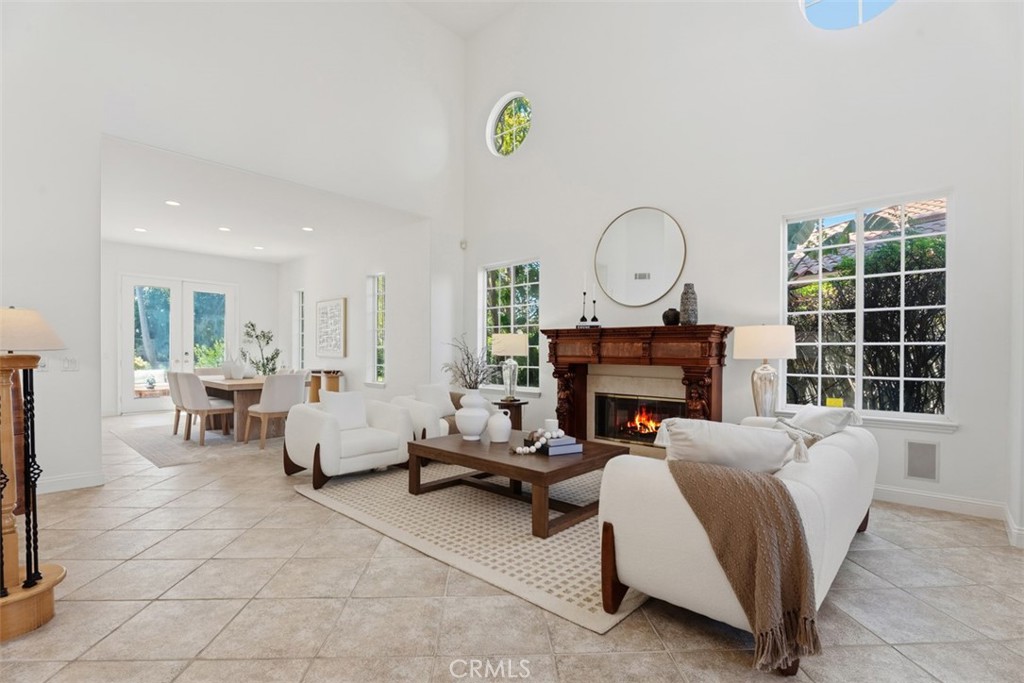 Formal livingroom - 2150 Chandler Drive, Tustin CA 92782 - photo 8