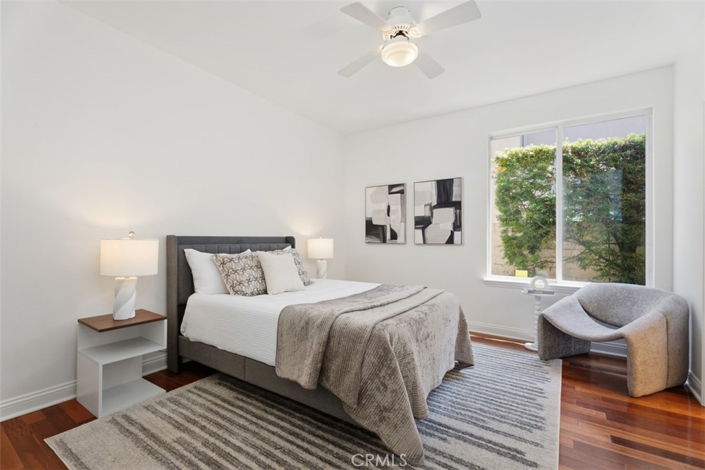En-suite bedroom on main floor - 2150 Chandler Drive, Tustin CA 92782 - photo 19