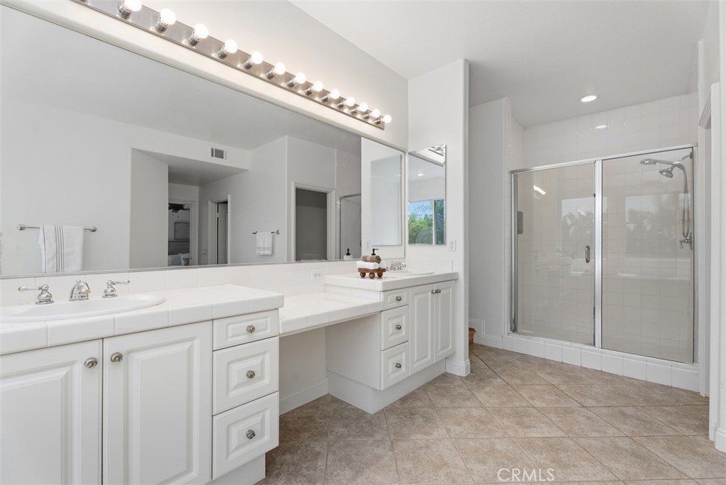 Double sink in primary bathroom - 2150 Chandler Drive, Tustin CA 92782 - photo 27