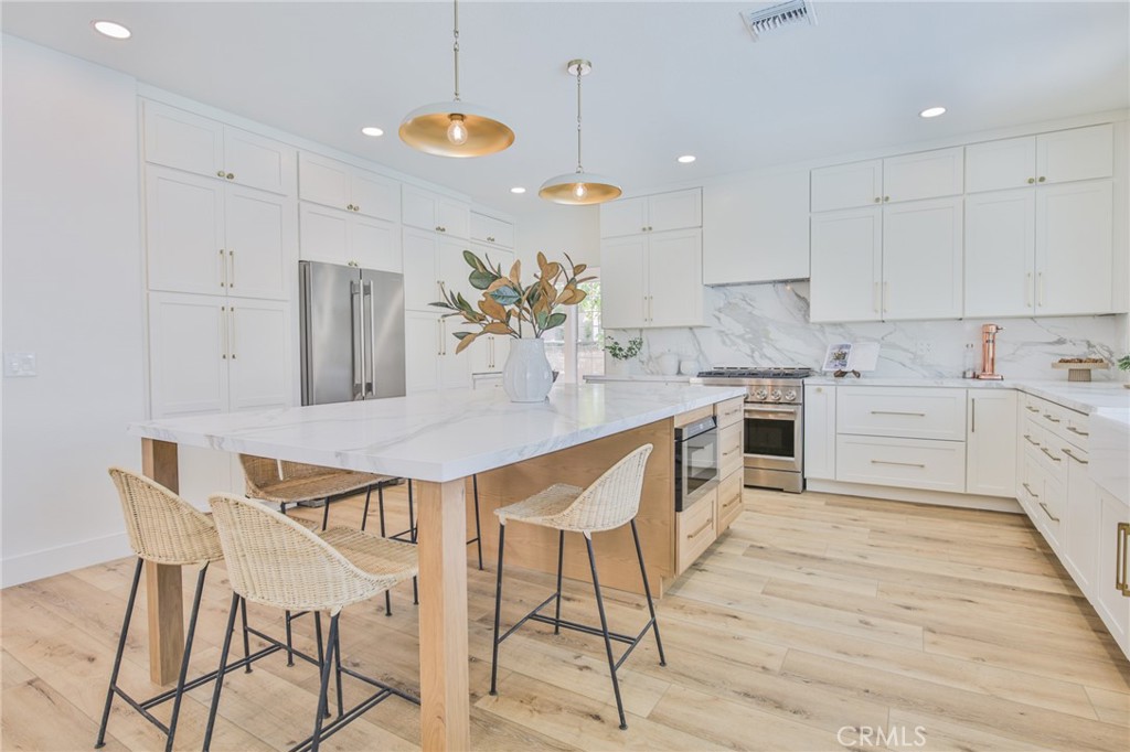 2162 Sonbria, Tustin CA 92782 - photo 3