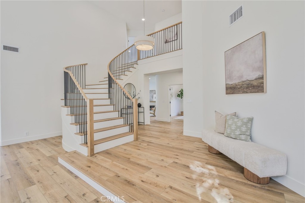 2162 Sonbria, Tustin CA 92782 - photo 8