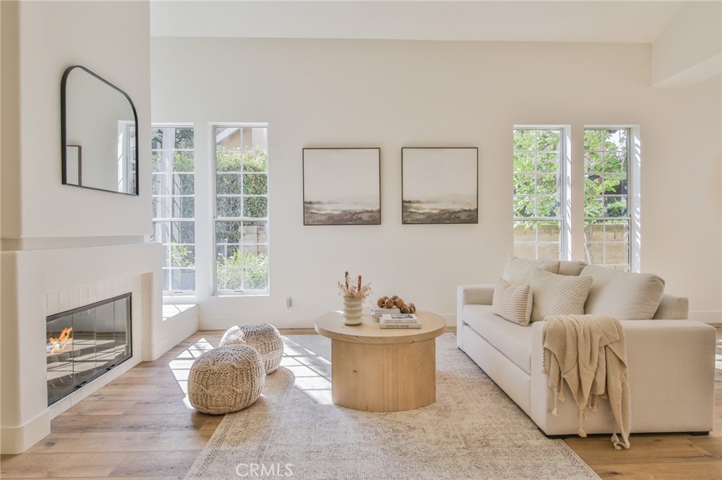 2162 Sonbria, Tustin CA 92782 - photo 9