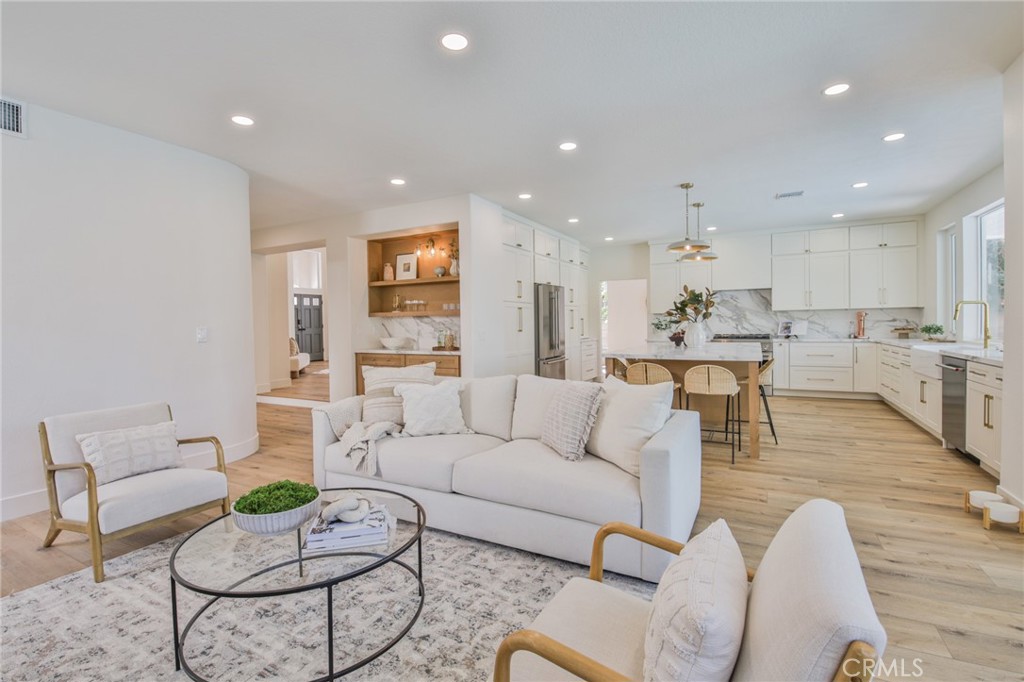 2162 Sonbria, Tustin CA 92782 - photo 20