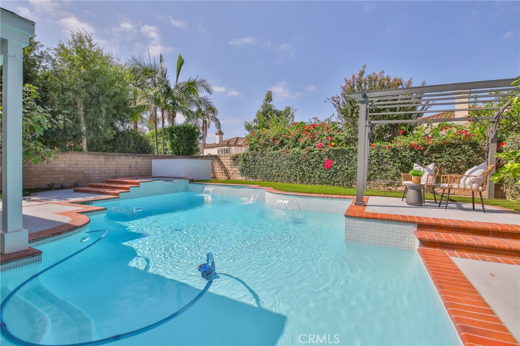 2162 Sonbria, Tustin CA 92782 - photo 29