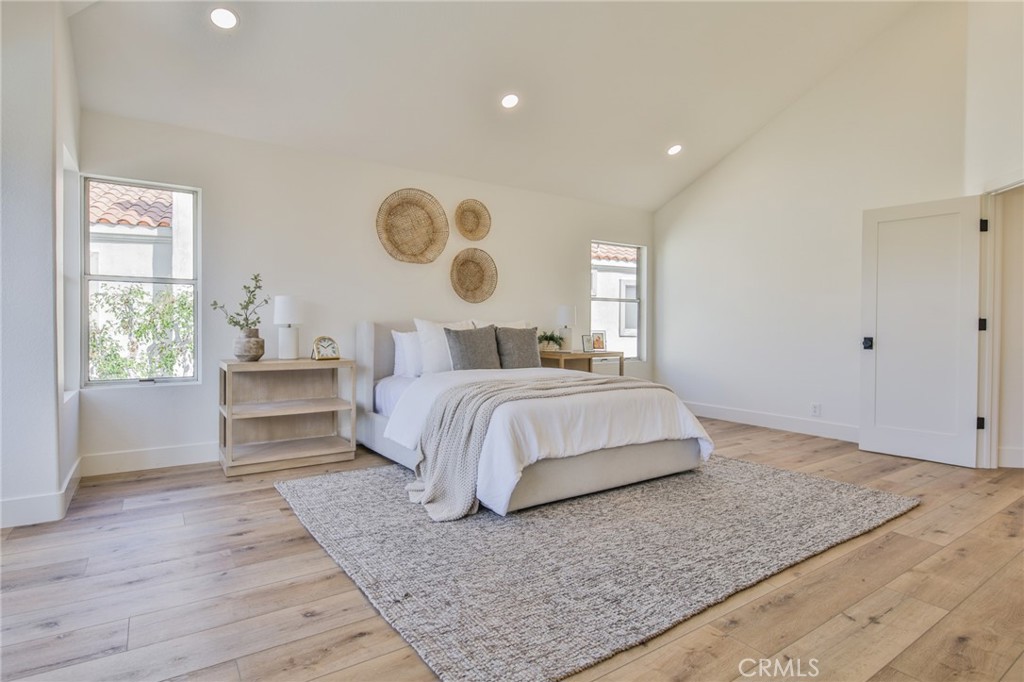 2162 Sonbria, Tustin CA 92782 - photo 39