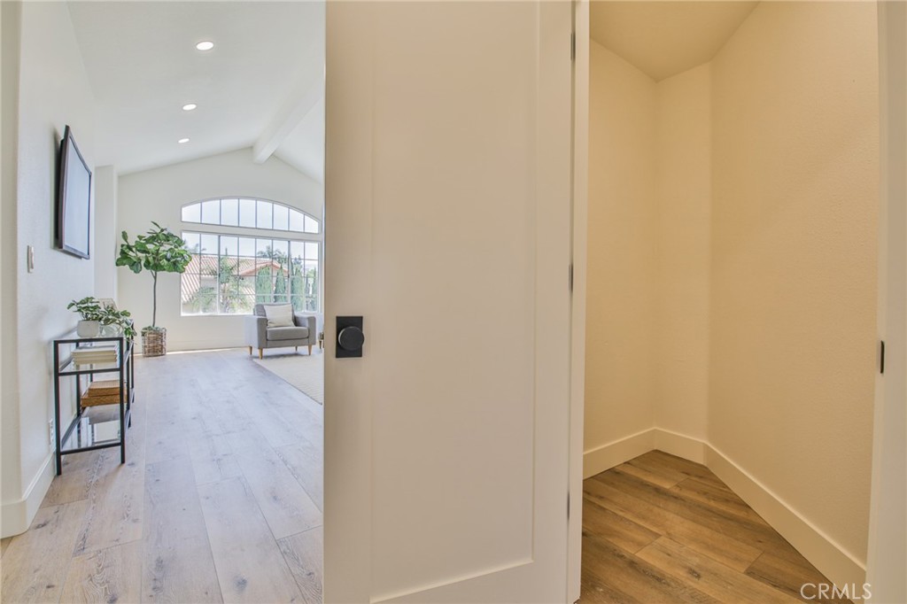 2162 Sonbria, Tustin CA 92782 - photo 49