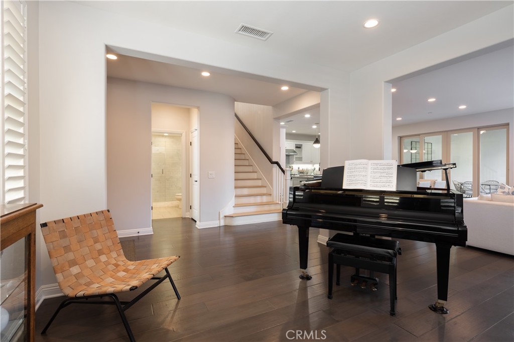 22 Preston Place, Tustin CA 92782 - photo 8