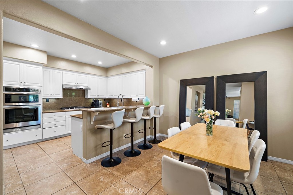 221 Landmark, Tustin CA 92782 - photo 12