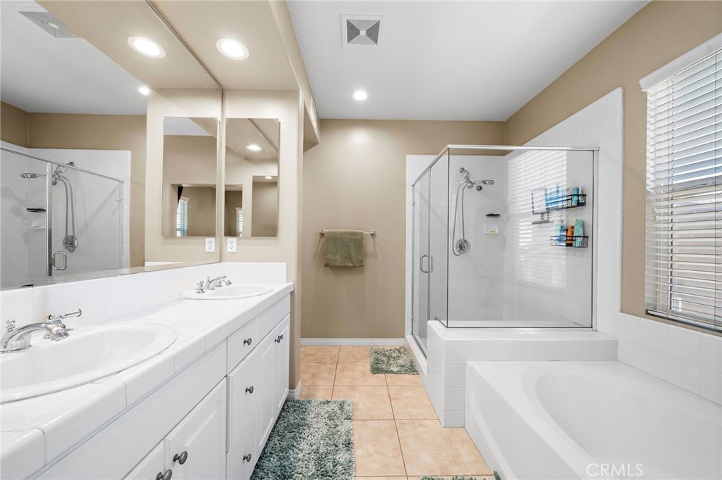 221 Landmark, Tustin CA 92782 - photo 26