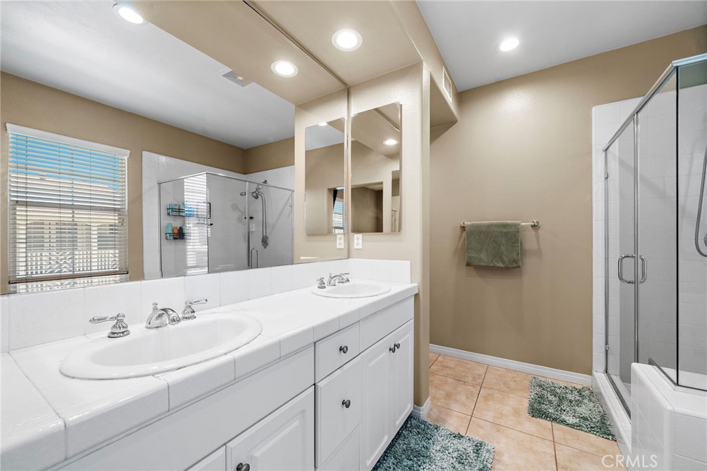 221 Landmark, Tustin CA 92782 - photo 27