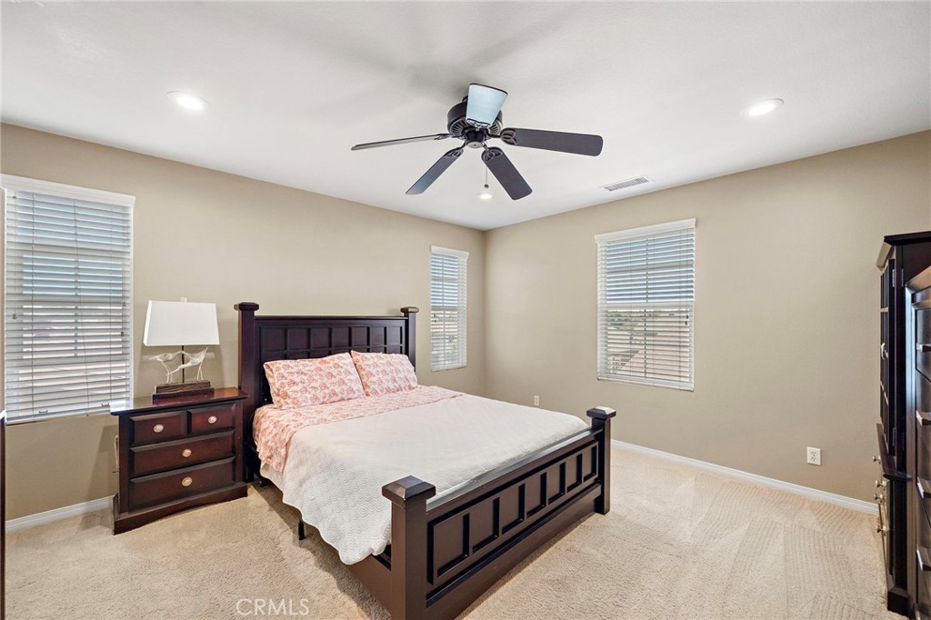 221 Landmark, Tustin CA 92782 - photo 32