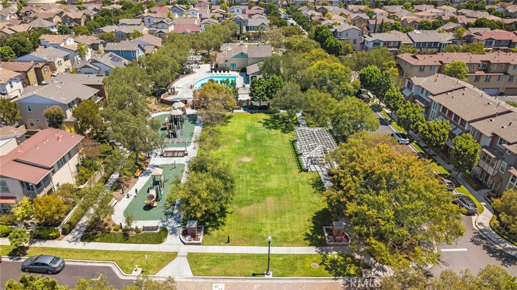 221 Landmark, Tustin CA 92782 - photo 43