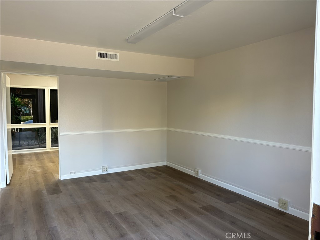 222 Fashion 114, Tustin CA 92780 - photo 2