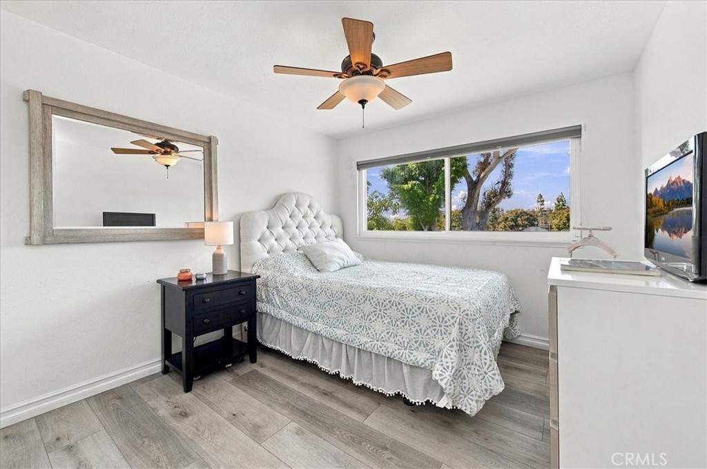 2232 Apple Tree, Tustin CA 92780 - photo 27