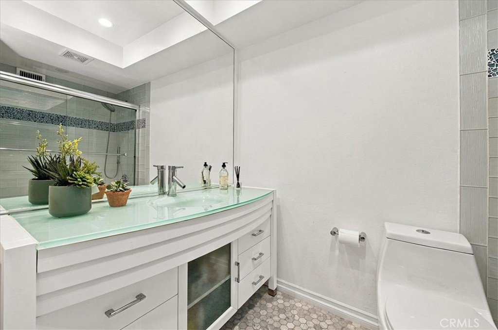 2232 Apple Tree, Tustin CA 92780 - photo 29