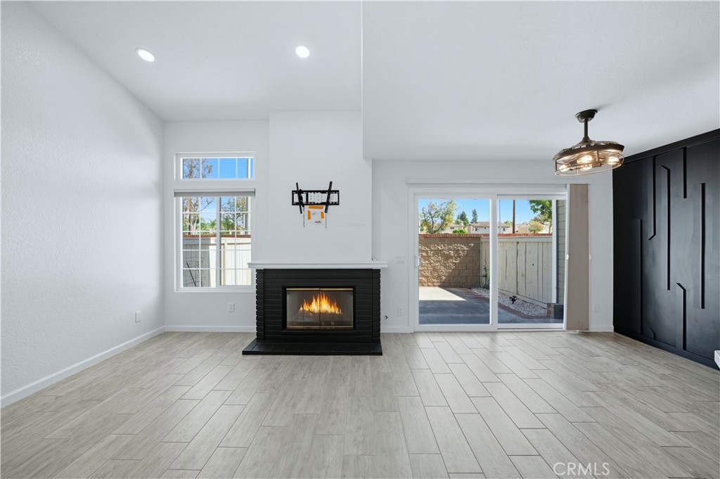2285 Boxwood Place 66, Tustin CA 92782 - photo 4