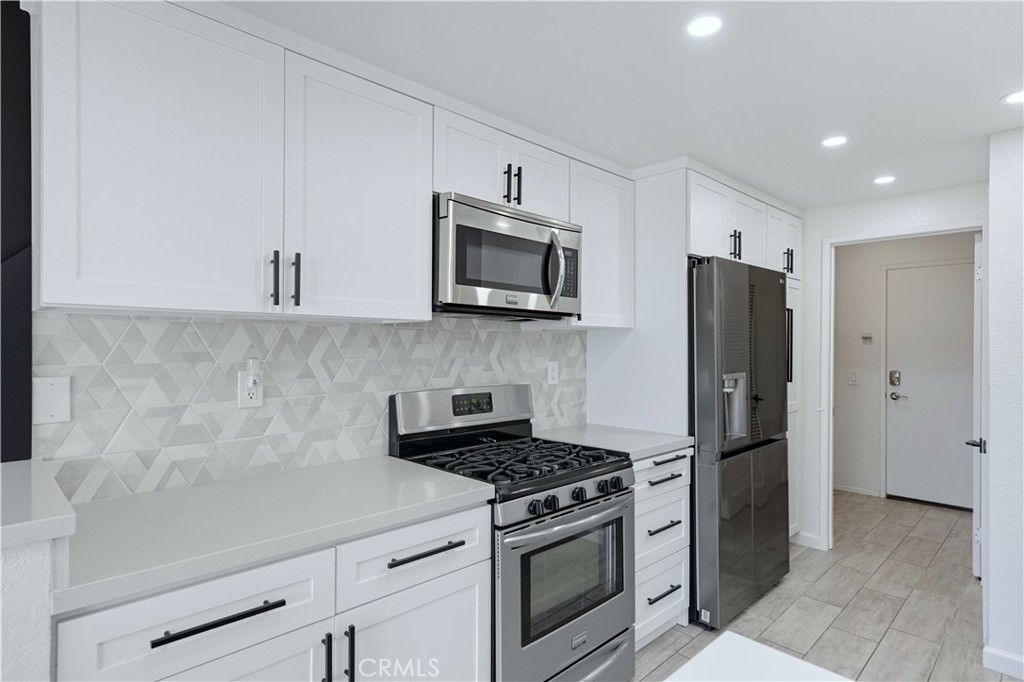 2285 Boxwood Place 66, Tustin CA 92782 - photo 14