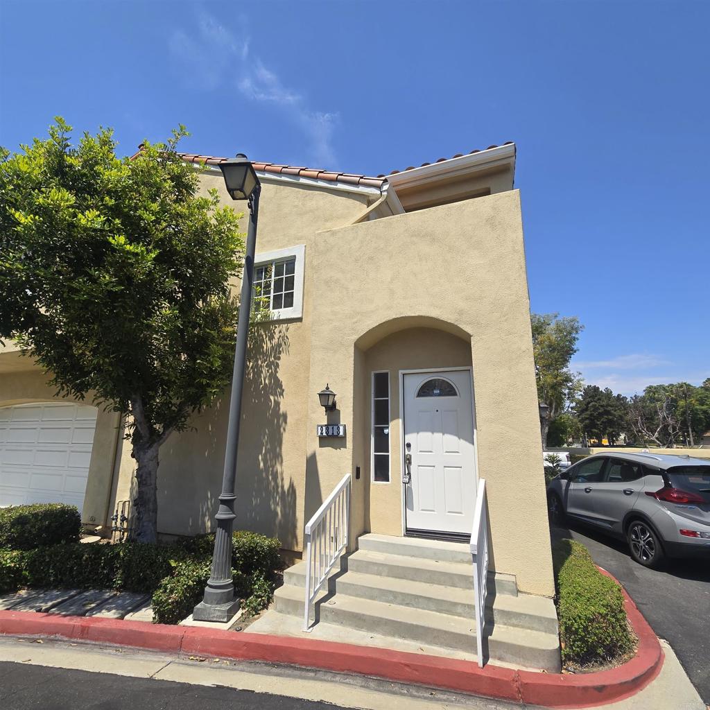 Exterior Front - 2313 Paseo Circulo, Tustin CA 92782 - photo 2