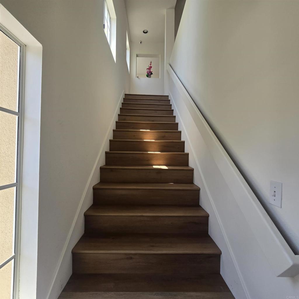 2313 Paseo Circulo, Tustin CA 92782 - photo 3