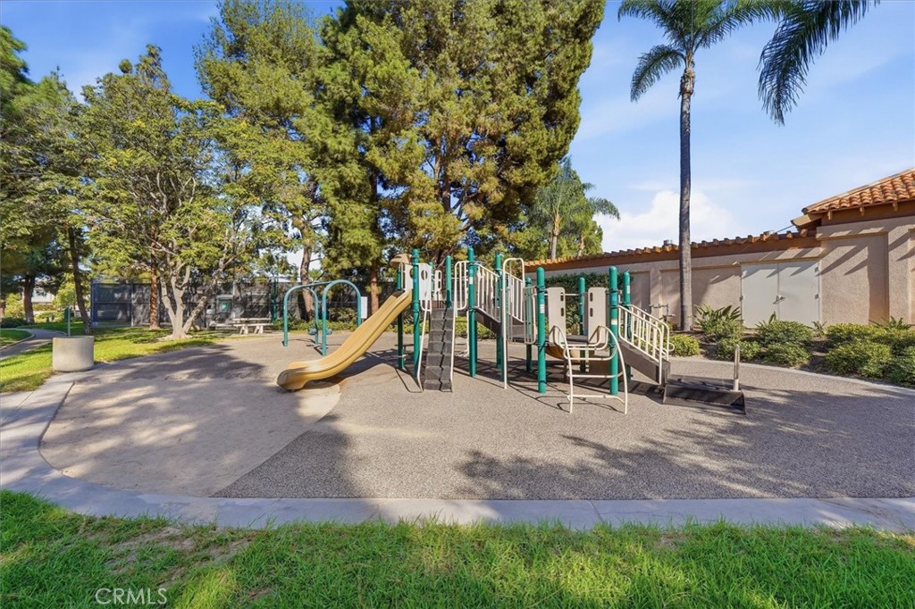 Community Play ground - 2322 Ternberry Court, Tustin CA 92782 - photo 26
