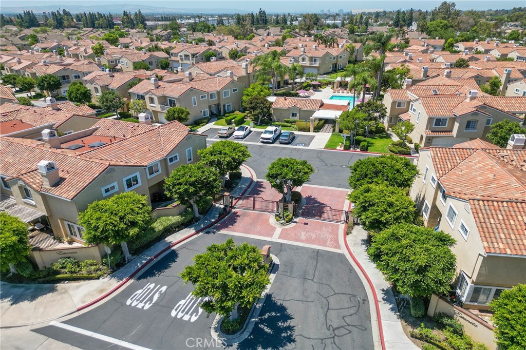 2413 Mira Monte Court, Tustin CA 92782 - photo 32