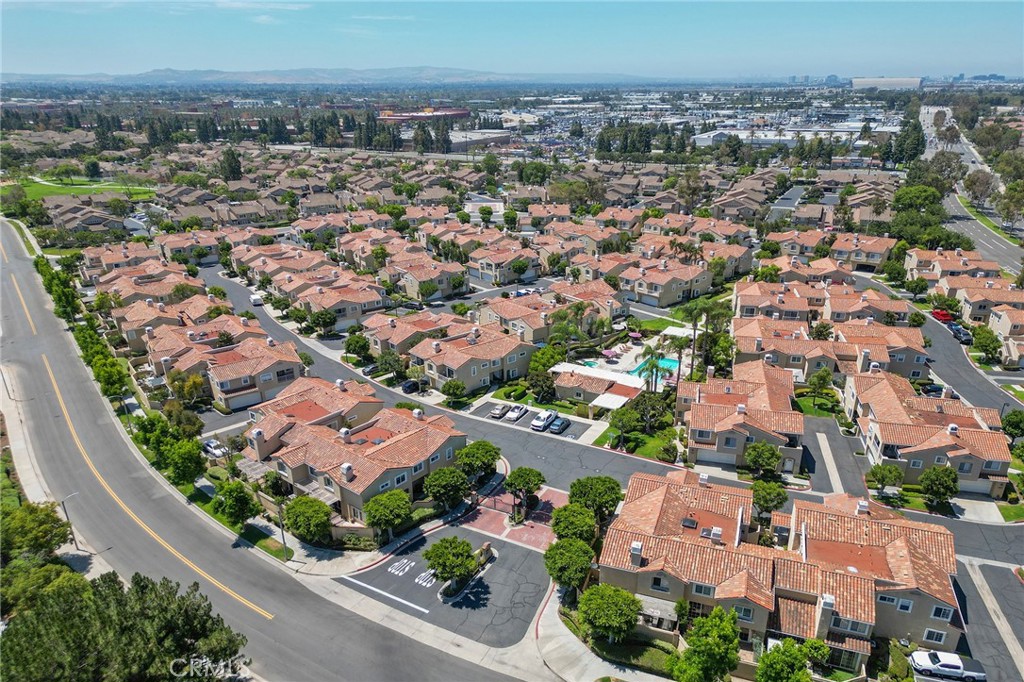 2413 Mira Monte Court, Tustin CA 92782 - photo 33