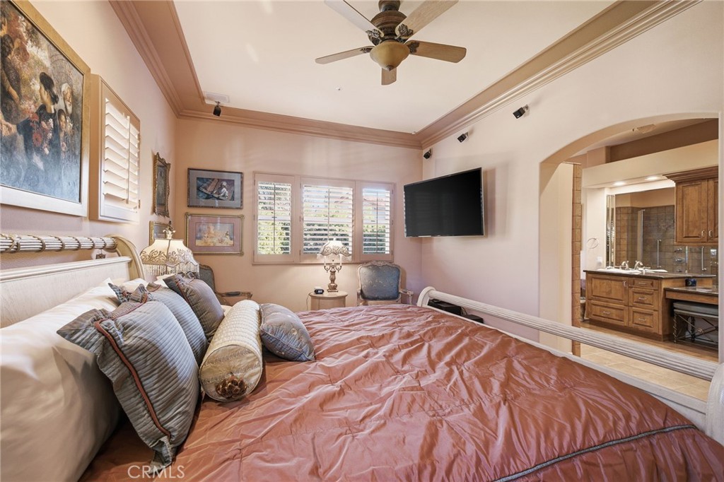 2491 Aquasanta, Tustin CA 92782 - photo 24