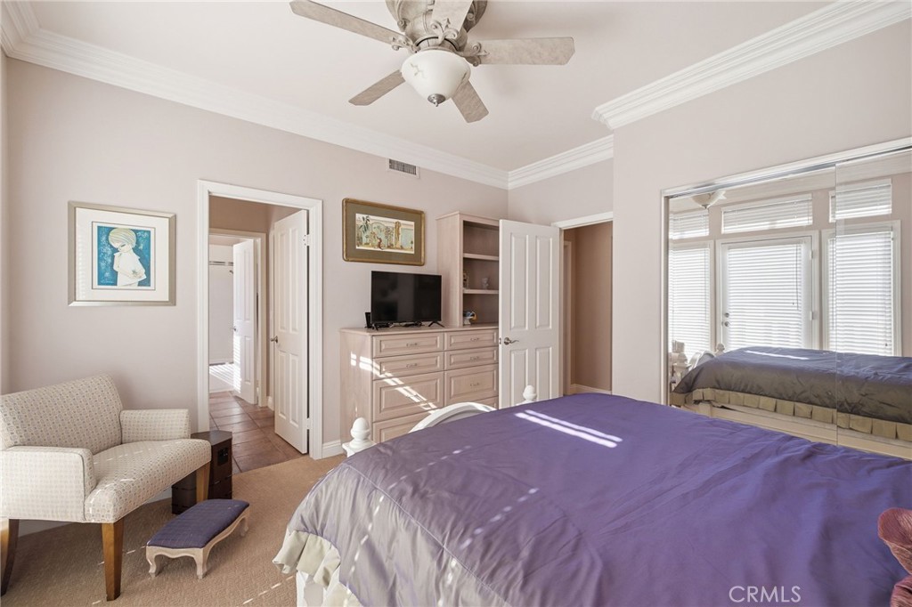 2491 Aquasanta, Tustin CA 92782 - photo 30