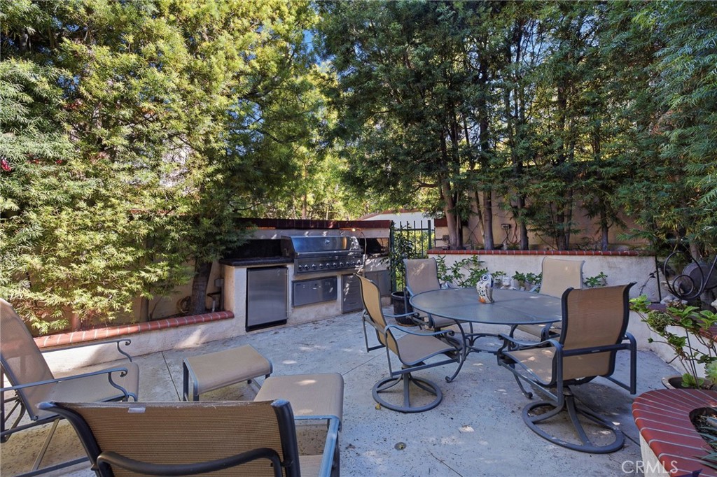 2491 Aquasanta, Tustin CA 92782 - photo 40