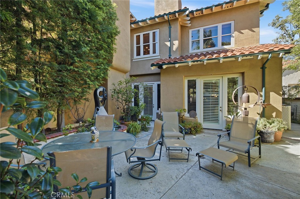 2491 Aquasanta, Tustin CA 92782 - photo 41
